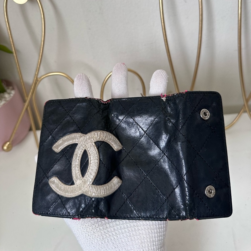 AUTHENTIC CHANEL Cambon Line Black Pink Leather 6 Ring Key Case